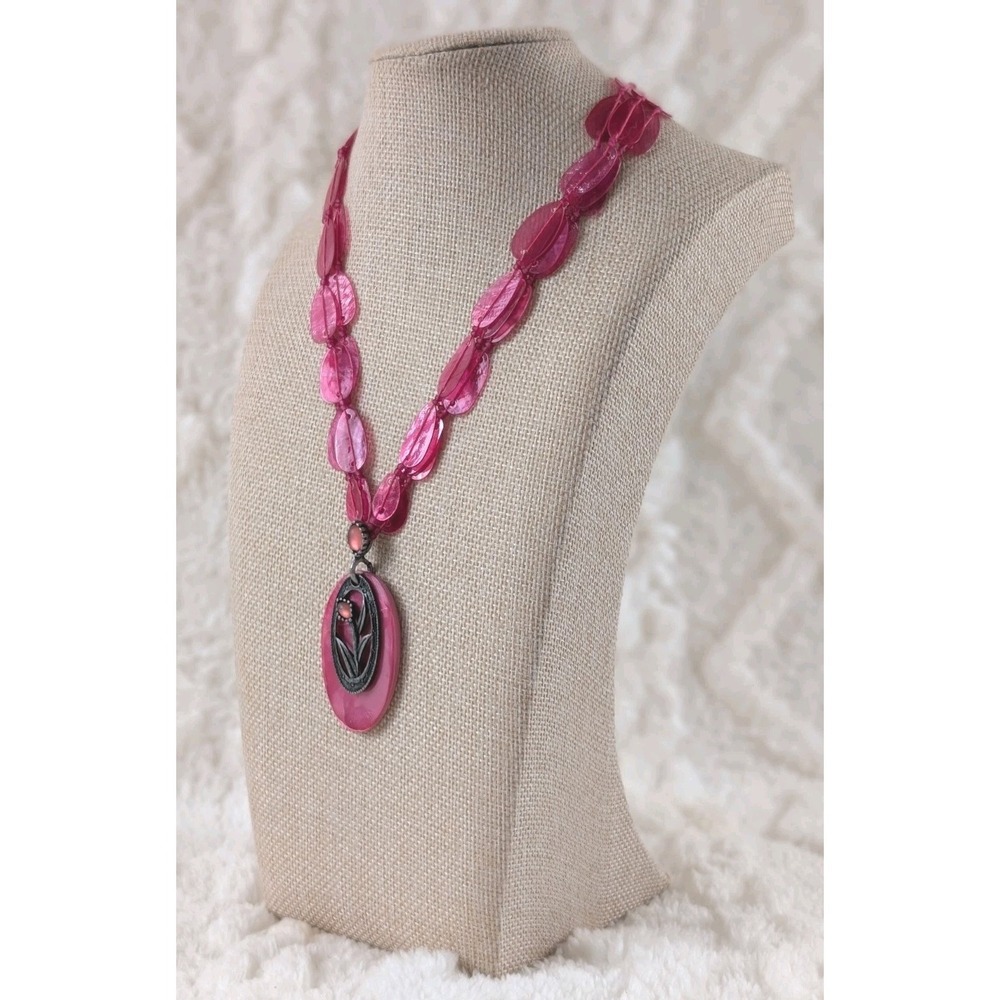 Coldwater Creek Pink Beaded Necklace Floral Pendant Statement‎ Jewelry